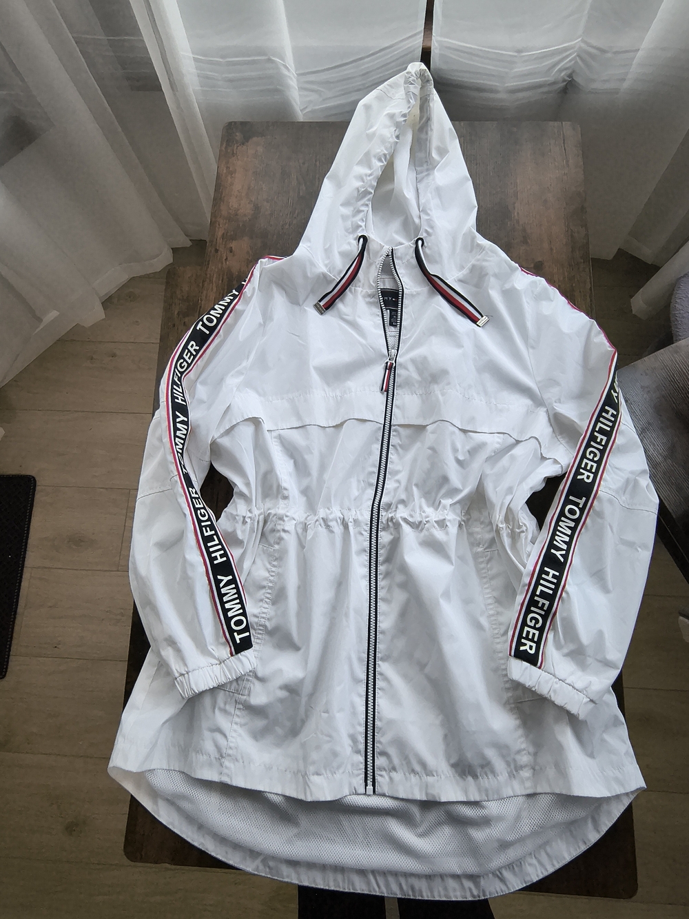 Tommy Hilfiger White Hooded Utility Jacket with Logo Stripe